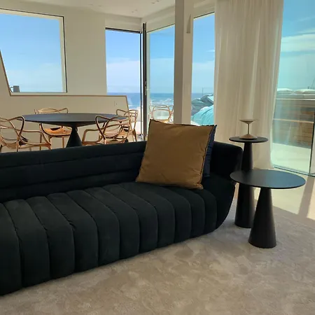 Splendido Con Piscina Panoramica Vista Mare